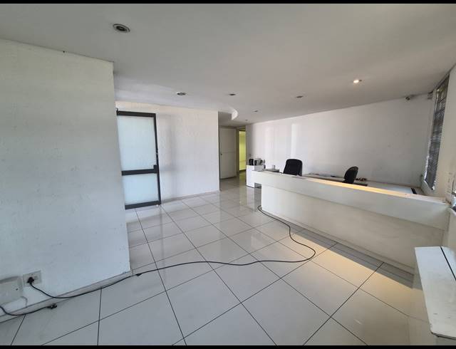 722M² OFFICE FOR SALE IN RIVONIA